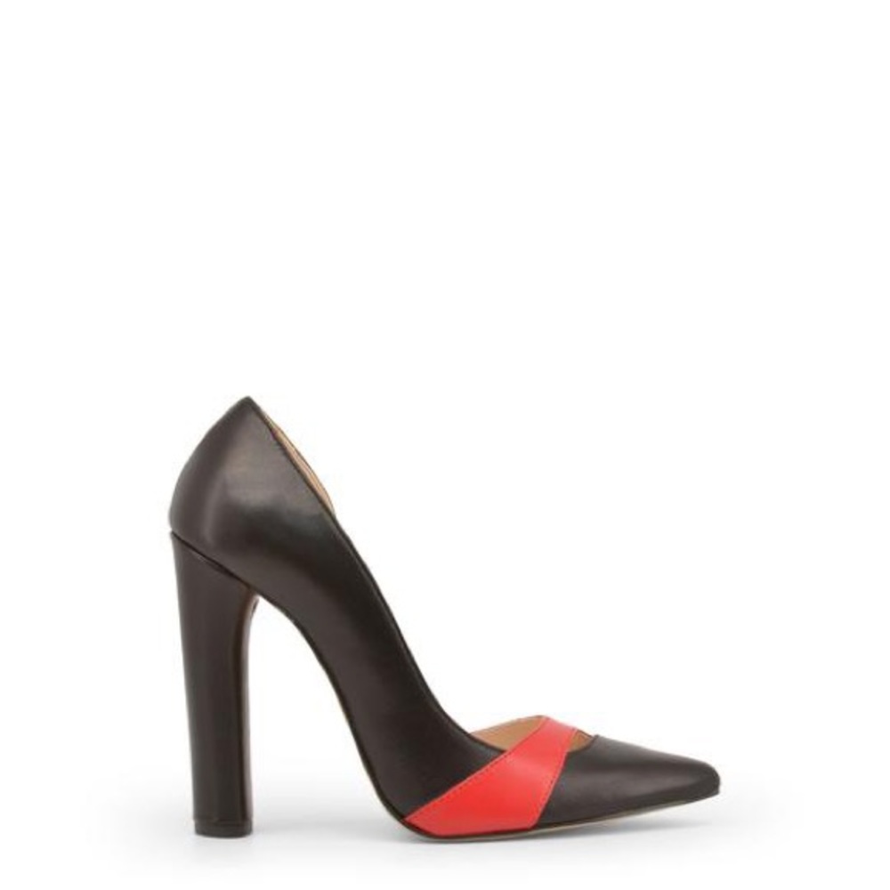 Red and black high heels pumps